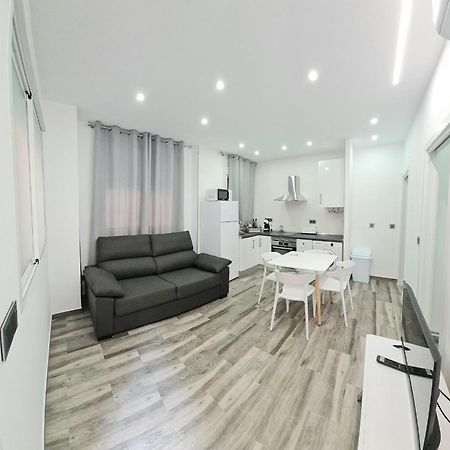 Apartamentos Desamparados 木尔西亚 外观 照片